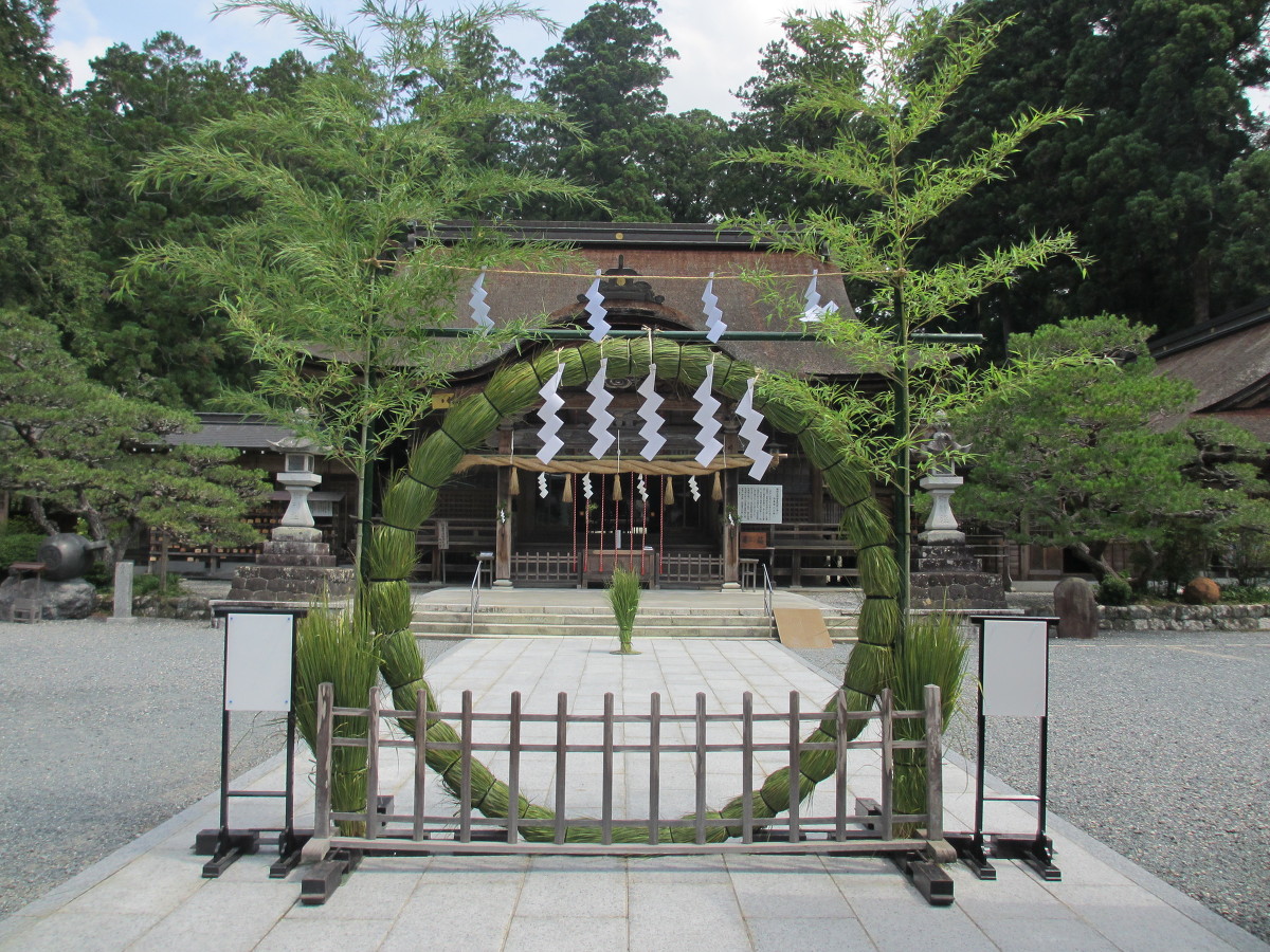 6月30日(月)「夏越大祓式(なごしのおおはらえしき)」斎行のお知らせ~清々しく、残りの半年を過ごせるように祈りを込めて~ | 遠江国一宮 小國神社